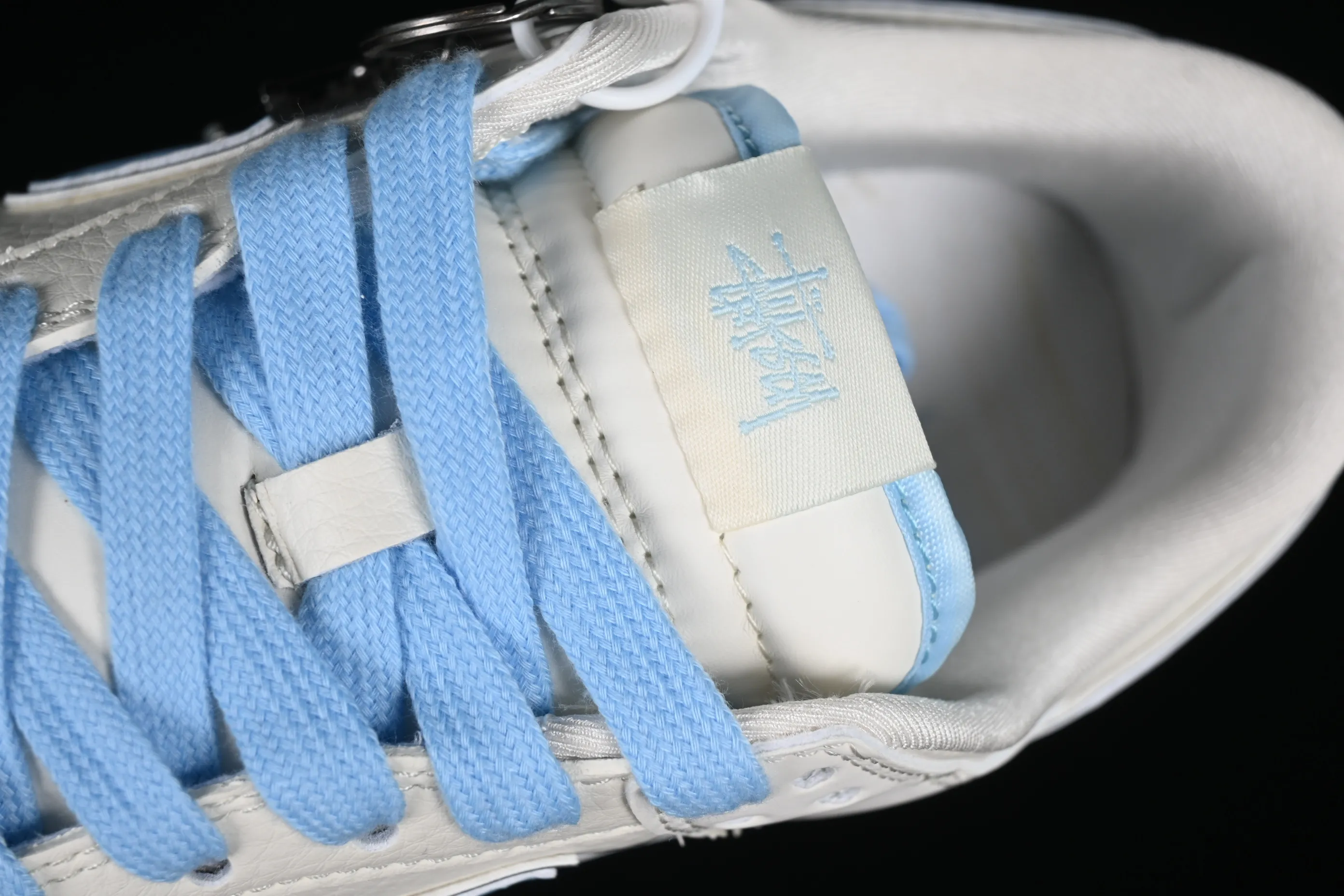 All Categories Nk SB Dunk Series Nk SB Dunk Low Low-top sneakers Stussy x Nk Dunk Low Stussy-Mi white blue hook SB low-top casual sneakers DQ1098-380